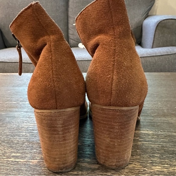 Urban Outfitters Ecote camel tan cow suede ankle boot booties women 9 block heel - Picture 8 of 9